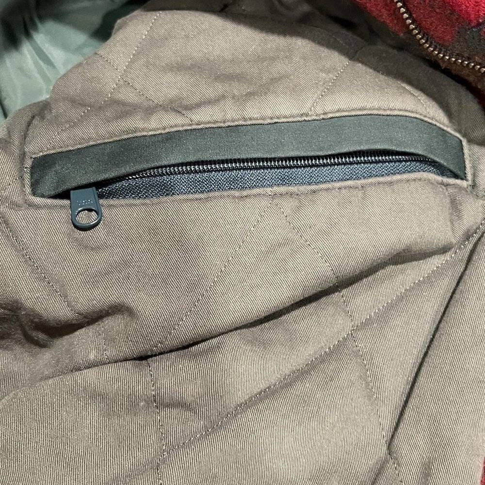 L.L BEAN PLAID ZIP VINTAGE COAT - Picture 15 of 15